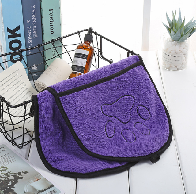 Yumi & Co. Quick-Dry Pet Towel
