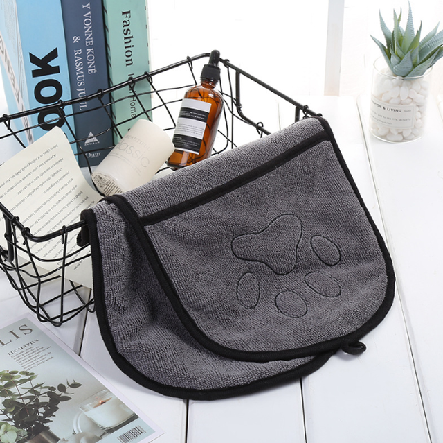 Yumi & Co. Quick-Dry Pet Towel