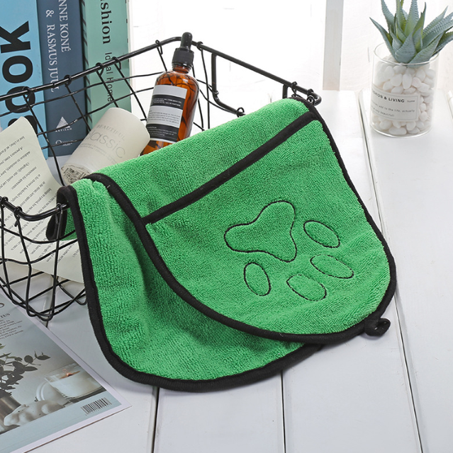 Yumi & Co. Quick-Dry Pet Towel