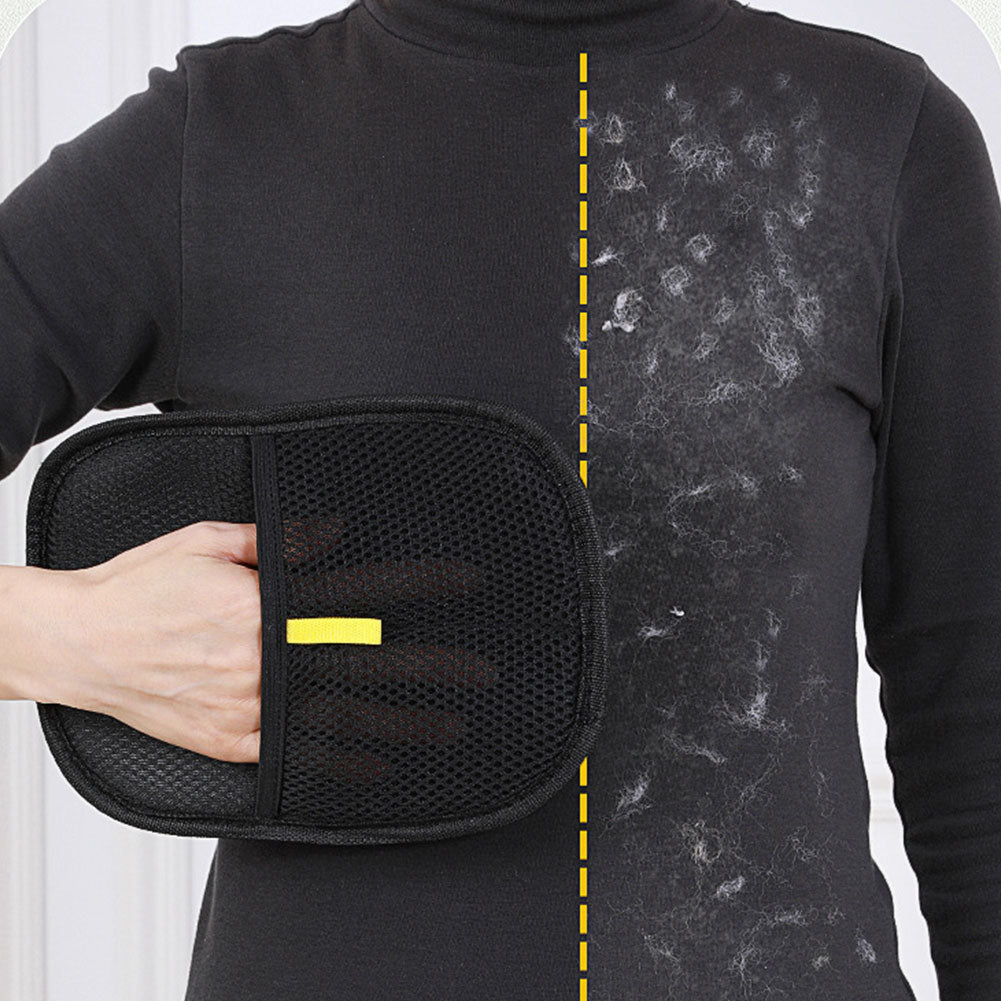 Yumi & Co. Grooming Glove